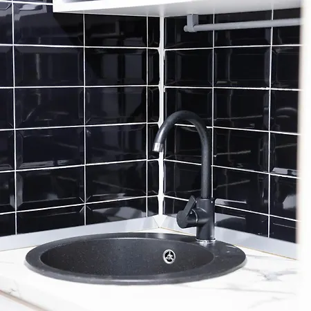 The Downtown Quarters Apartment *