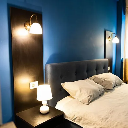 Apartment The Downtown Quarters Bukarest